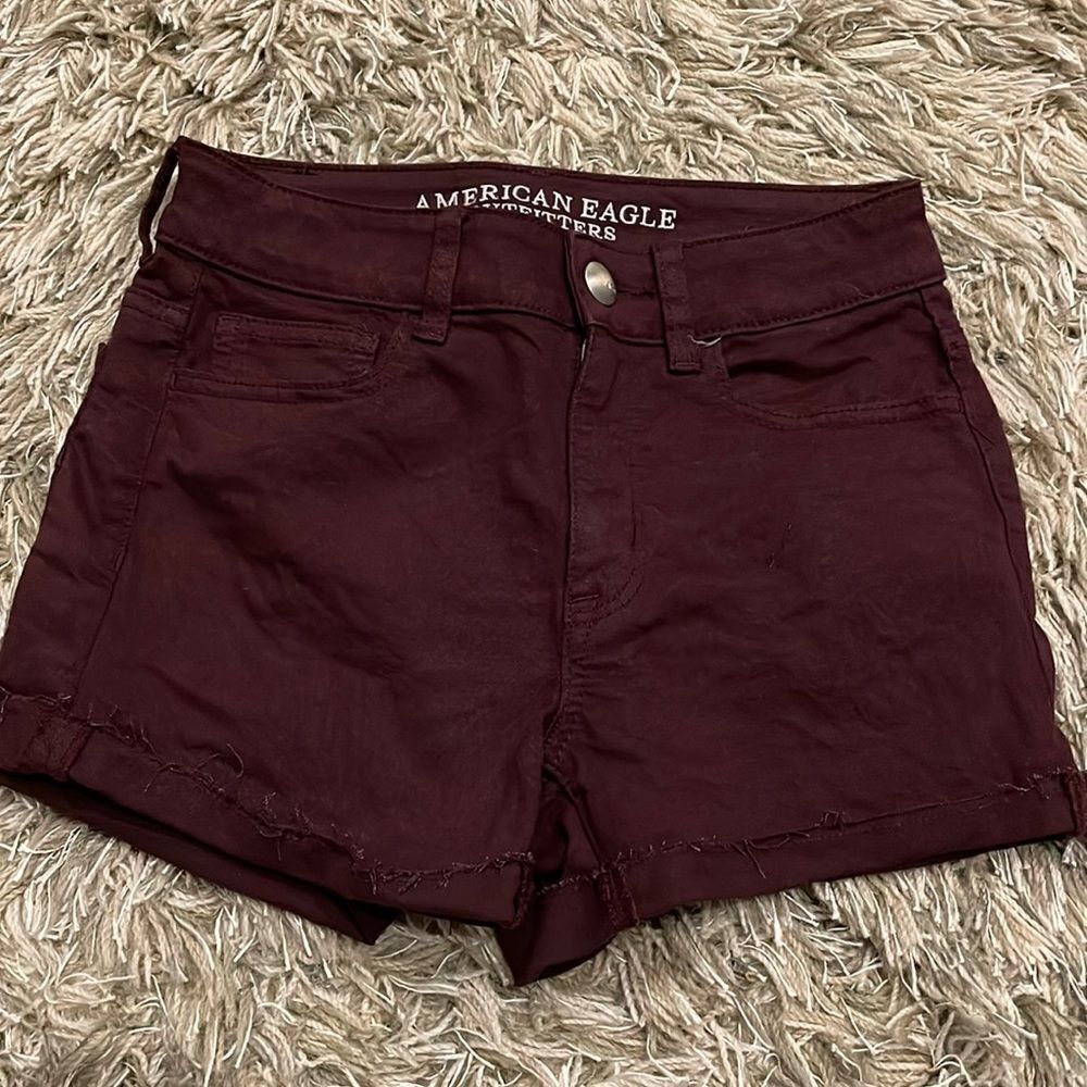 American Eagle Hi-Rise Shortie Size 2 Maroon‎
